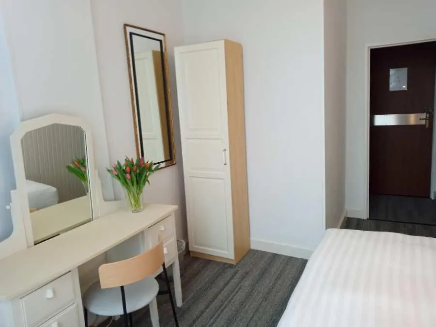 Hotel Verdi Ámsterdam 2*,